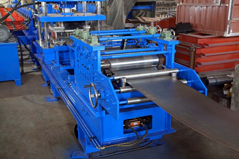 Highway Guardrail Roll Forming Machine